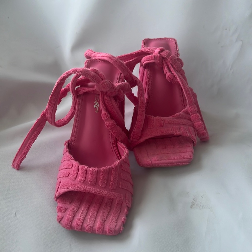 Pink textured block heels